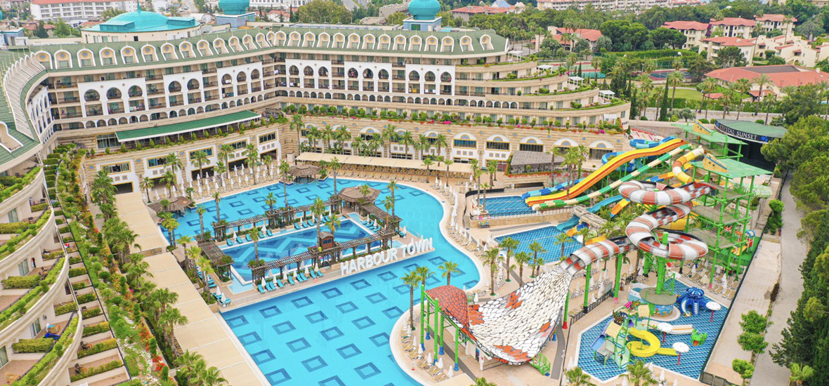 CRYSTAL SUNSET LUXURY RESORT TRANSFER 